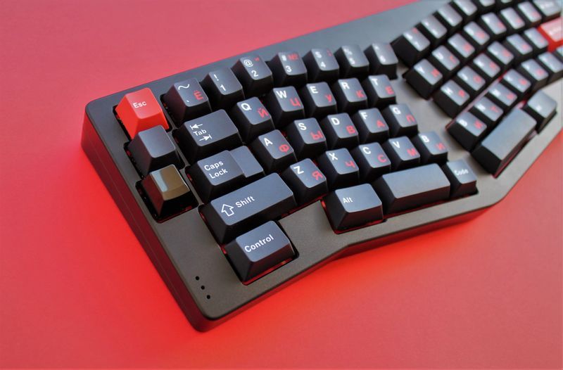 Infinikey Dark Cyrillic